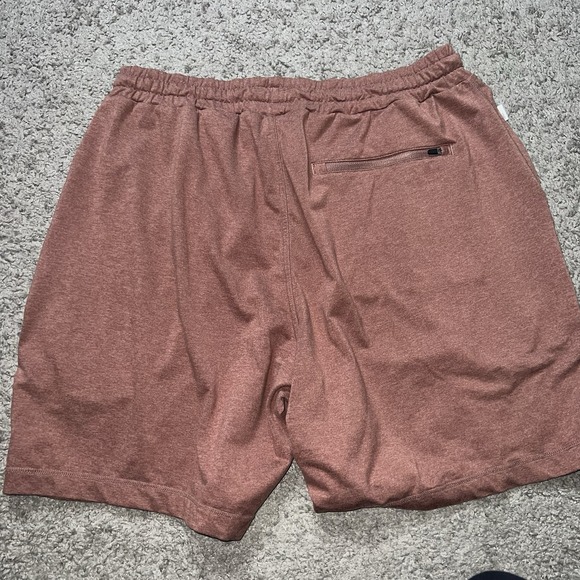 Vuori Shorts Mens Large Cedar Brown Ponto Performance Lounge Knit Athletic - Picture 2 of 7